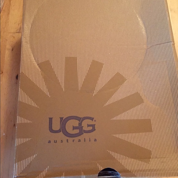 COPY - COPY - UGG Australia Empty Box For Various Sz - Picture 8 of 11